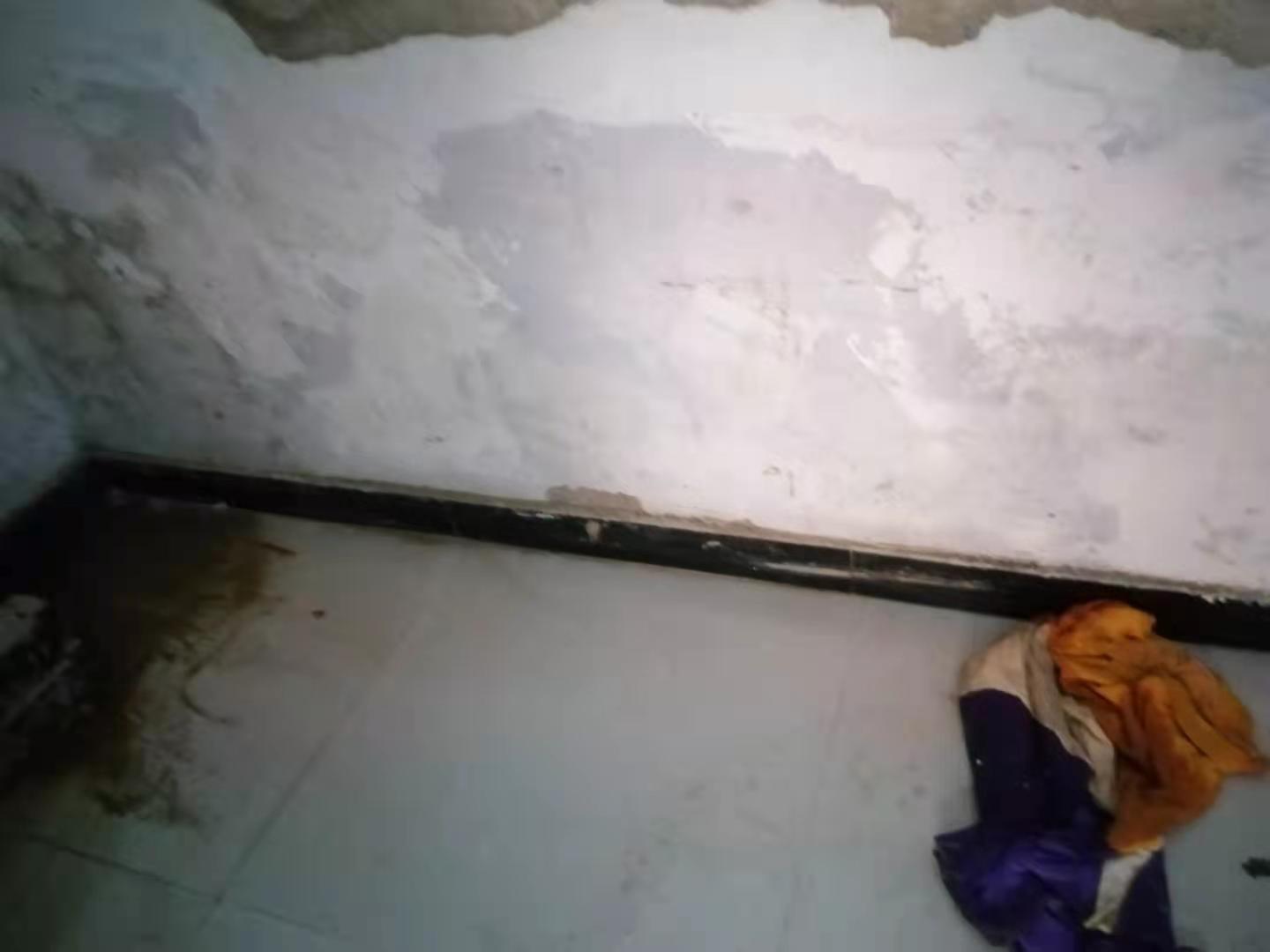 双湖家里漏水了怎么办？